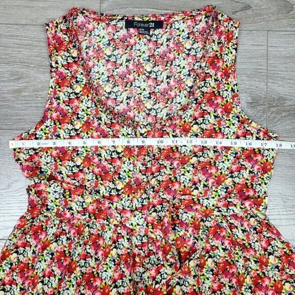 FOREVER 21 Floral Button Front Skater Dress Medium - Picture 14 of 16